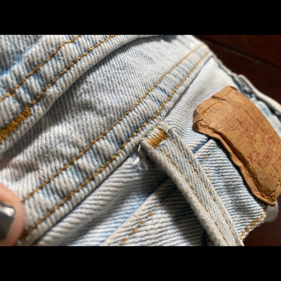*****SOLD******Vintage Student Fit Levi’s 501 - Picture 4 of 10